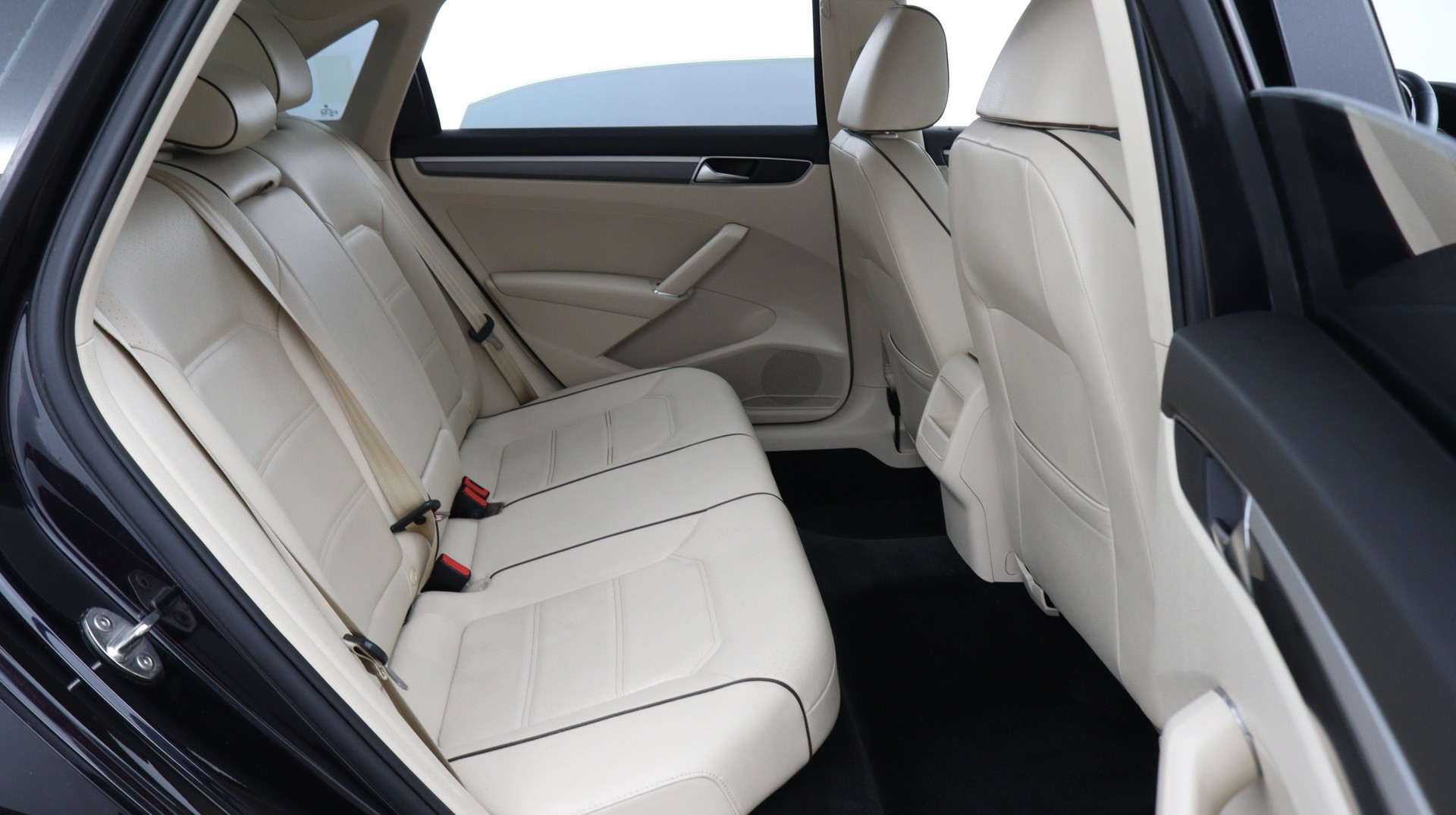 Florida Fine Cars - Used VOLKSWAGEN PASSAT 2018 WEST PALM R-LINE