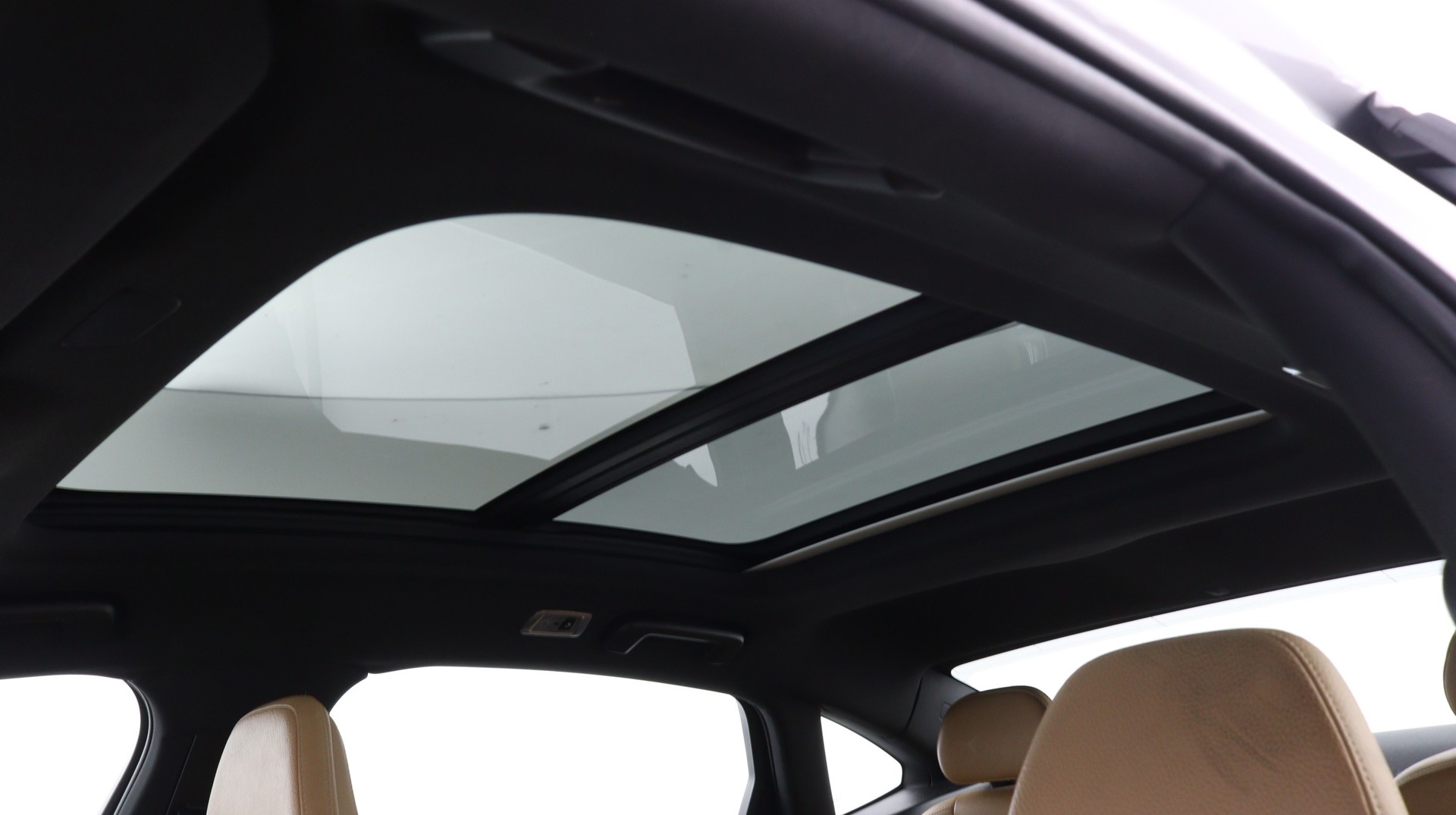 Florida Fine Cars - Used VOLVO S90 2019 MIAMI MOMENTUM