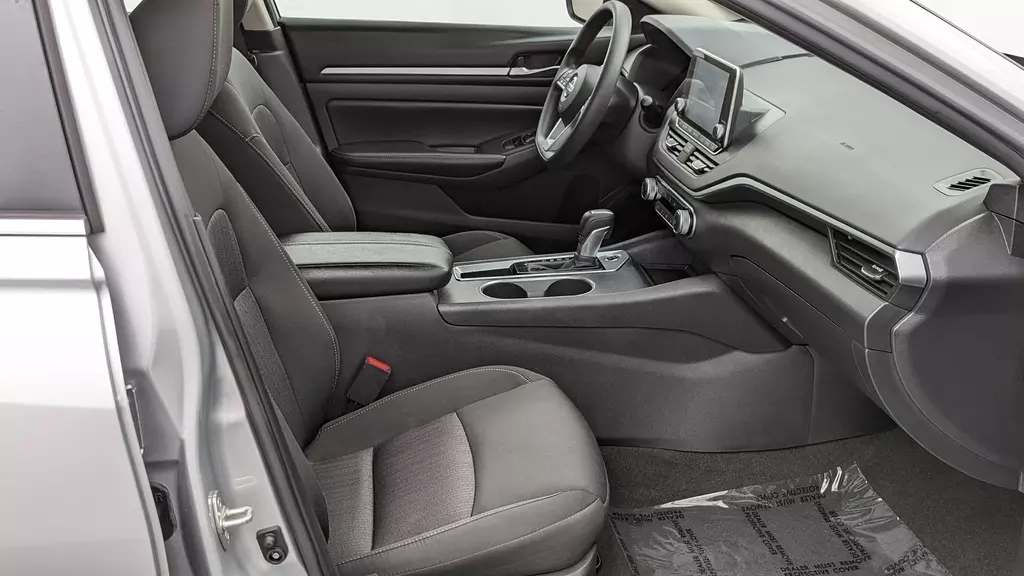 Florida Fine Cars - Used NISSAN ALTIMA 2022 WEST PALM 2.5 SV