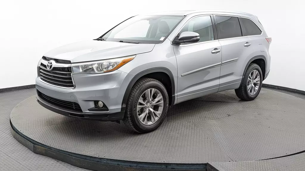 Florida Fine Cars - Used TOYOTA HIGHLANDER 2015 MIAMI XLE