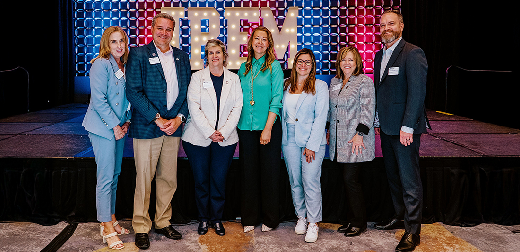 Photo above: At PropertyCon in Boston in April, IREM’s leaders pose with keynote speaker Adrianne Haslet, 2013 Boston Marathon bombing survivor. From left to right: 2025 President-Elect Mindy Gronbeck,
CPM®, CCIM; Director & 2025 Secretary/Treasurer Nominee Ryan Huffman, CPM®; 2025 President Dawn Carpenter, CPM®; Haslet; 2025 Secretary/Treasurer Kim Collins, CPM®; Immediate Past President Libby Ekre, CPM®; IREM CEO Zack Wahlquist.