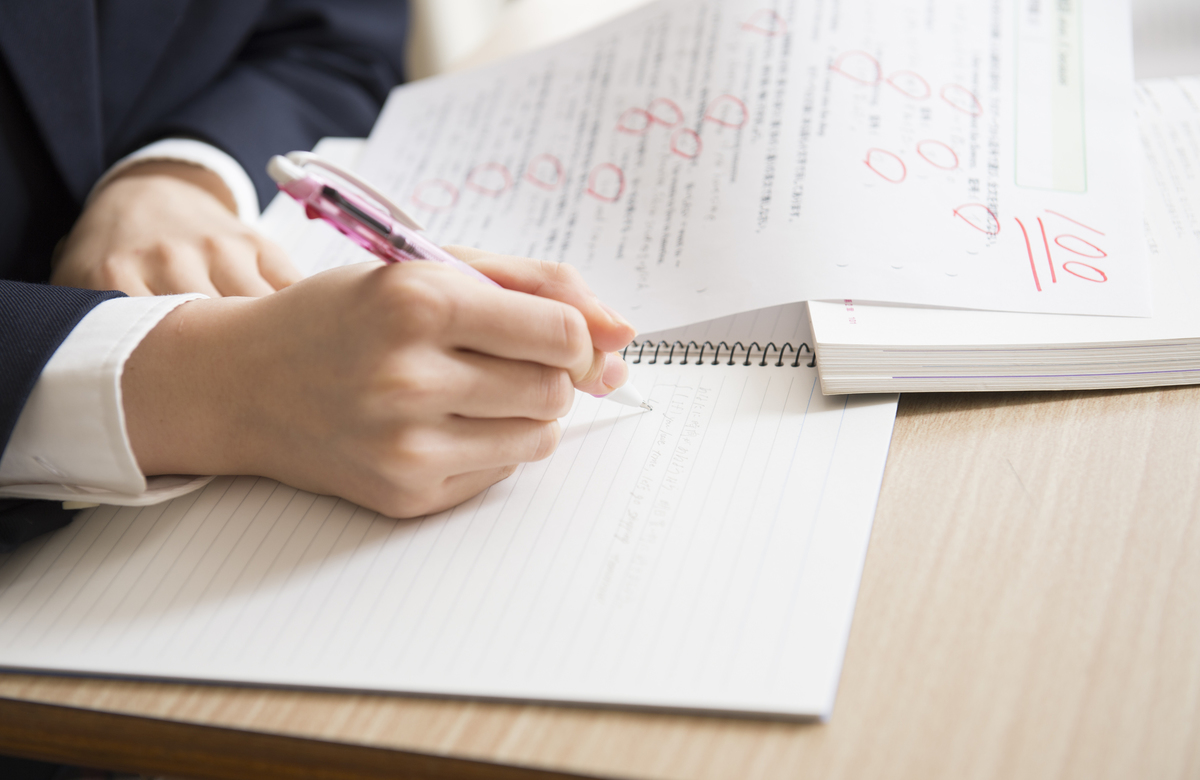 中学受験の模試を受ける意味とは 模試の重要性や受ける上でのポイントについて 小学生 中学生 高校生の塾選びをサポート 塾シル