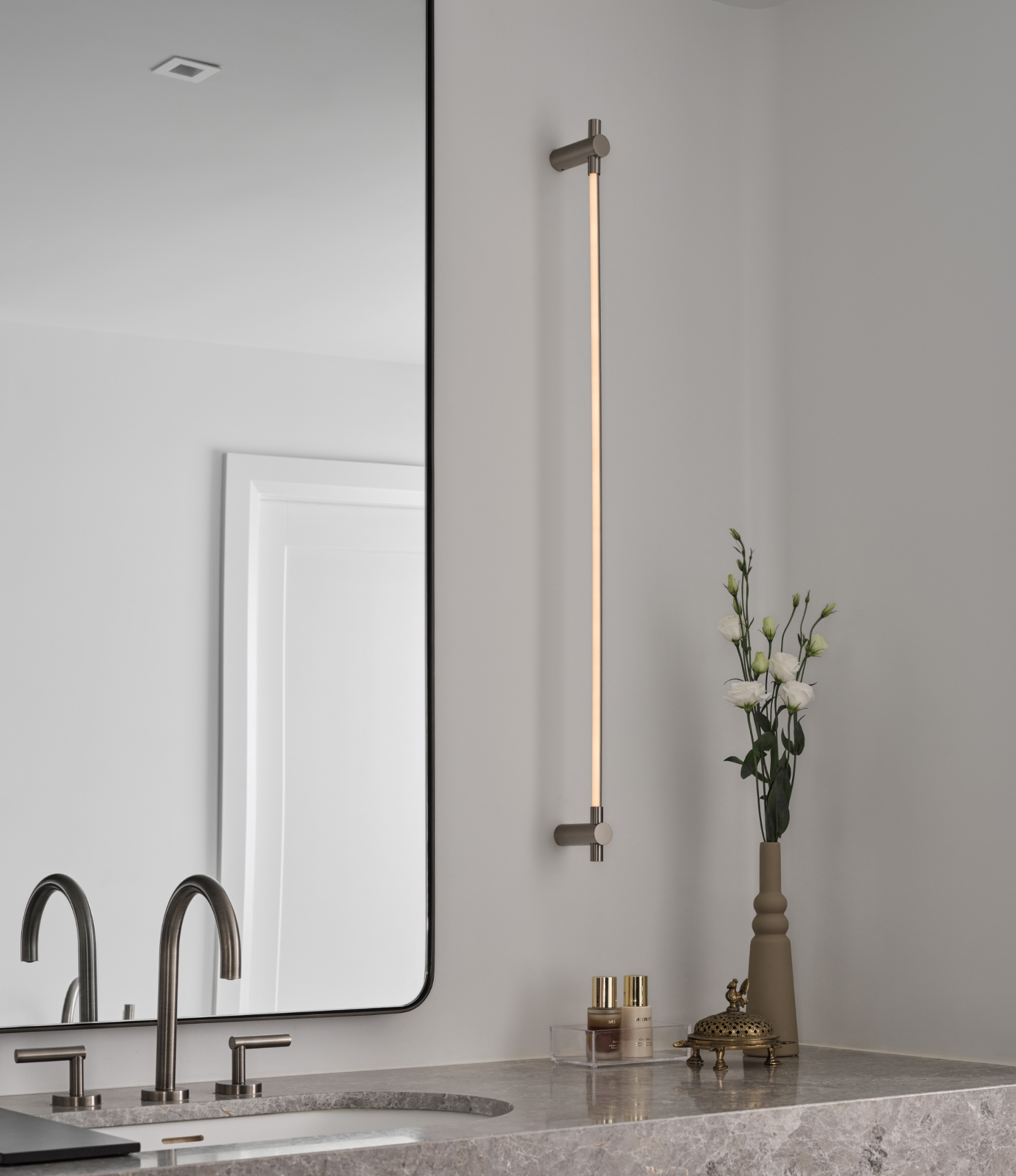 THIN Linear Surface Mount By Nathan Kyle Studio
