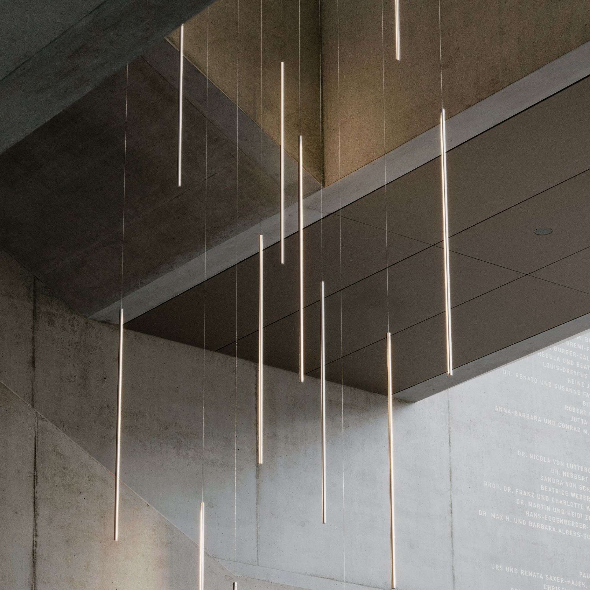 THIN Vertical Suspension 2