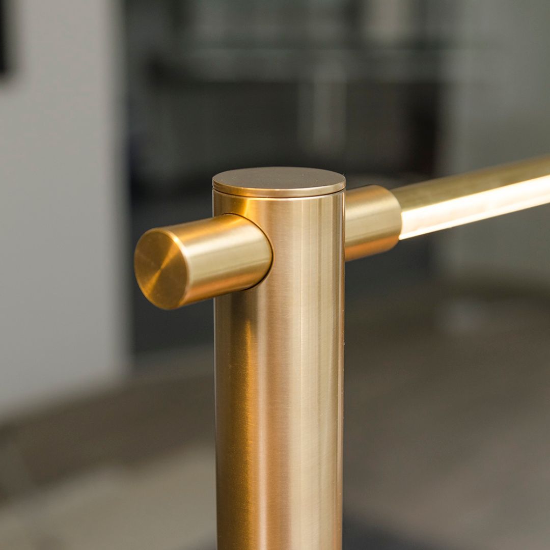 THIN Shared Task Lamp Pic2