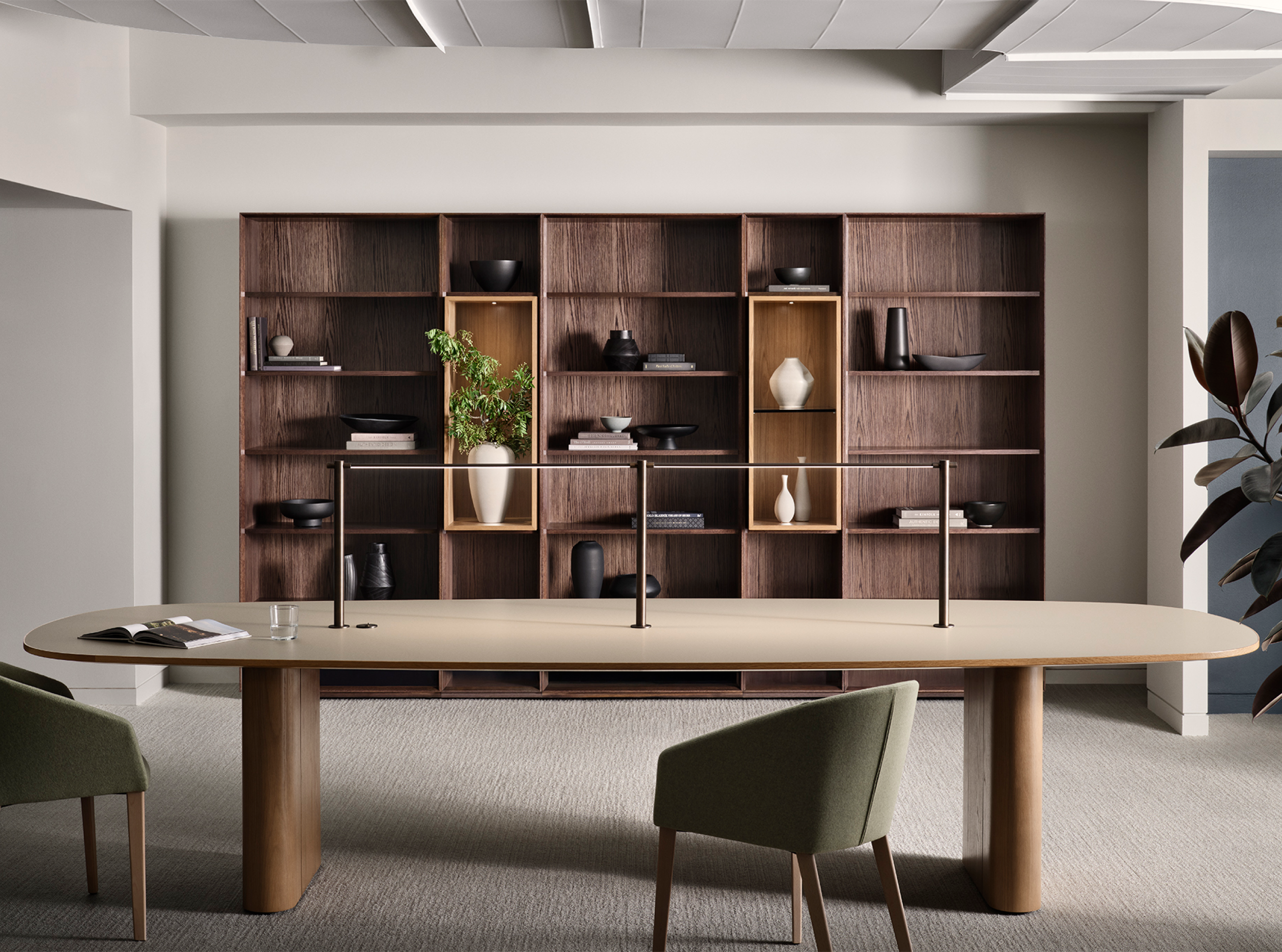 THIN Shared Task Lamp At Nucraft Showroom, Chicago Portfolio (3)