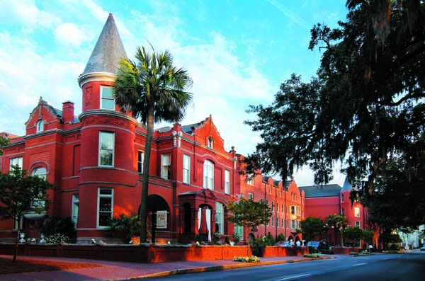 Savannah Hotel