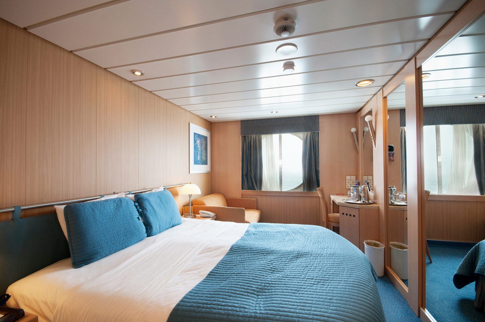 cruise-cabin