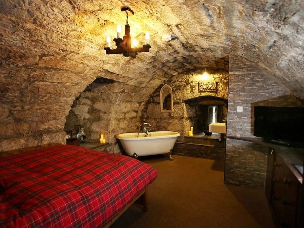 Photo courtesy of Castle Levan 