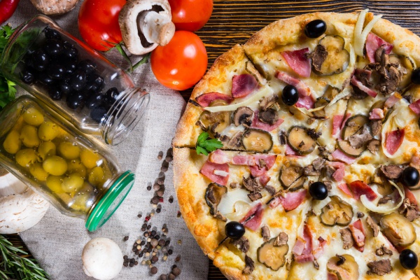 Delicious Pizza_Feed Me Now