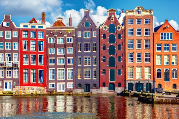 iStock-611781826.jpg