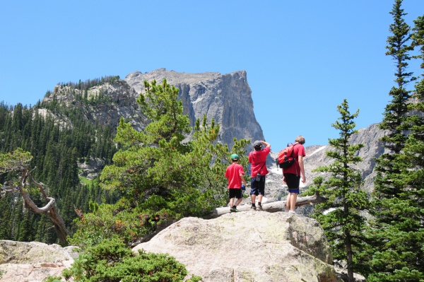 Kids Hiking in Rocky Mtns National Park, Colorado