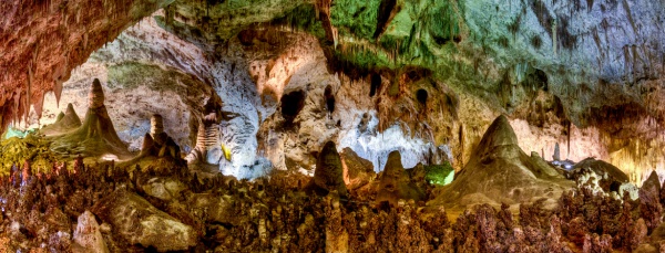 The-9-coolest-caves-in-America