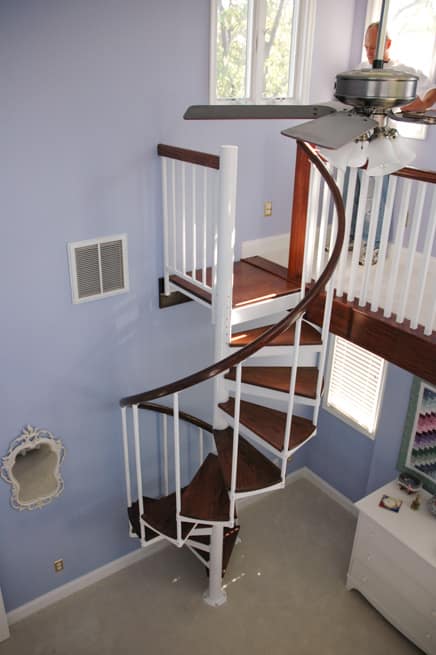 matching loft railing with wood handrail