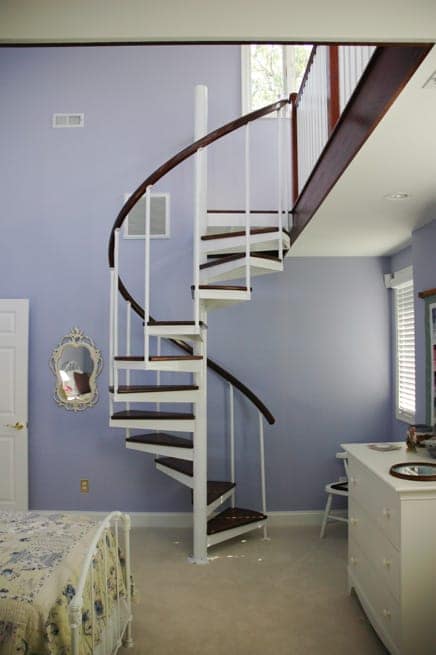 matching loft railing with wood handrail