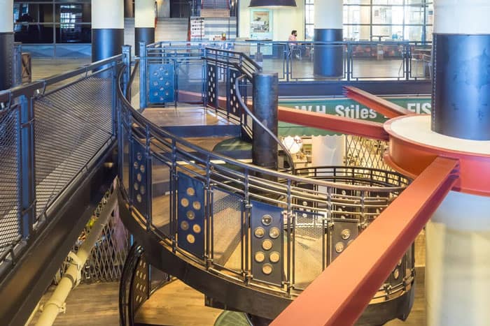 domino pattern steel panel railing