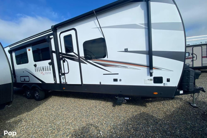 Signature RVs For Sale at RVCrazy.com