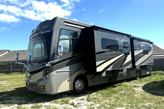 RVs For Sale in Oak Island, North Carolina at RVCrazy.com