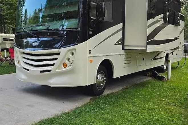 RVs For Sale in Riverview, Michigan at RVCrazy.com