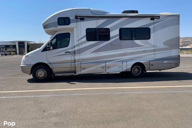Navion 24M RVs For Sale at RVCrazy.com