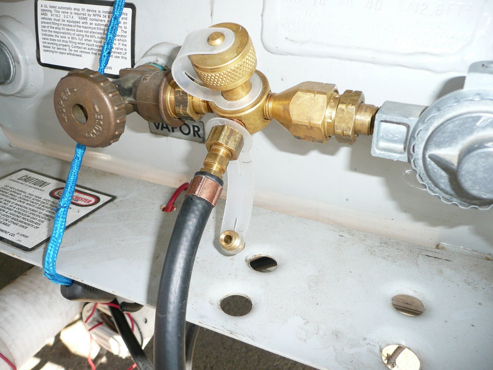 Your RV Propane Regulator: 9 Things You Need To Know ... arctic fox camper wiring diagram 