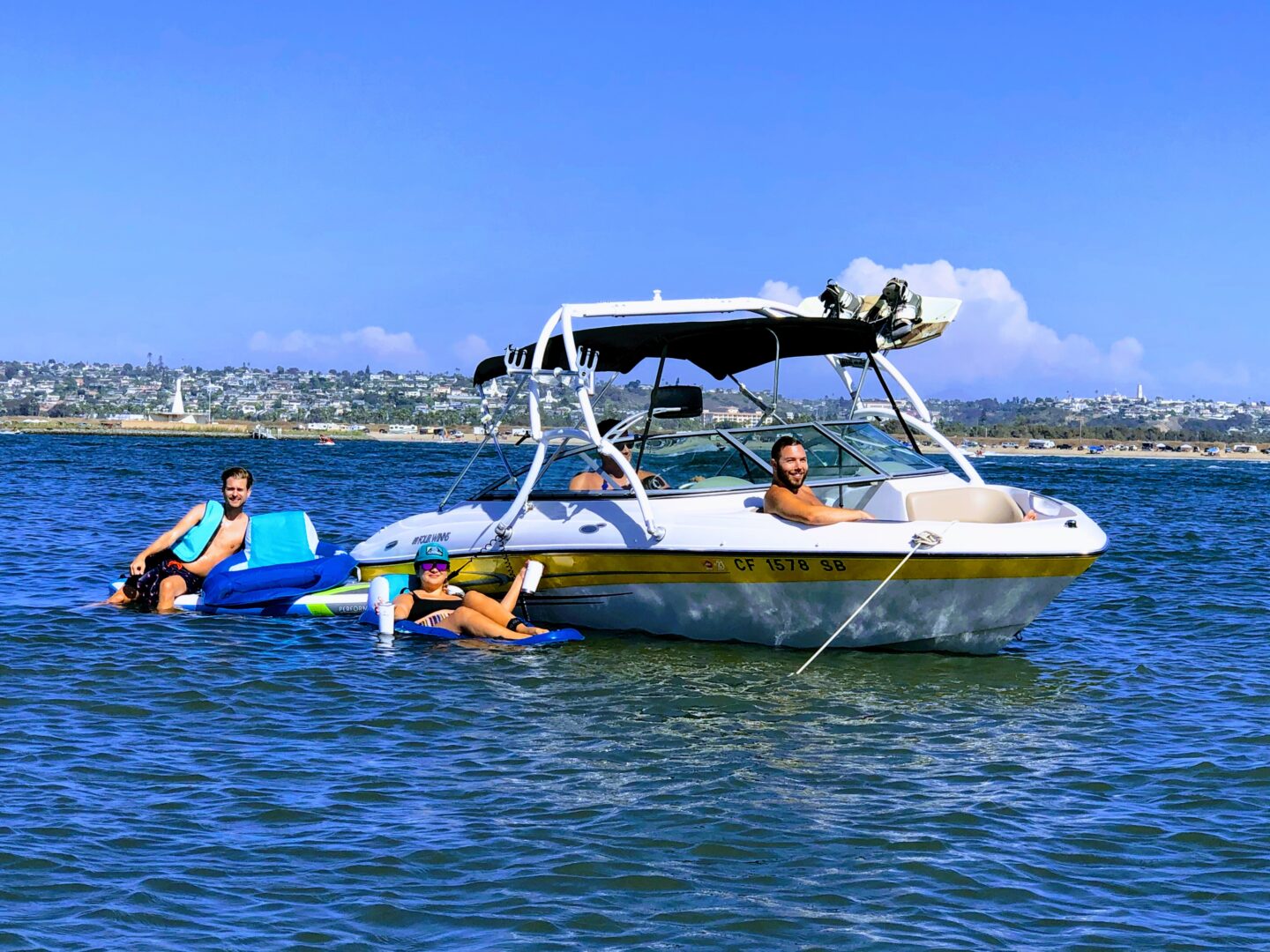 Boatsetter PeertoPeer Boat Rentals