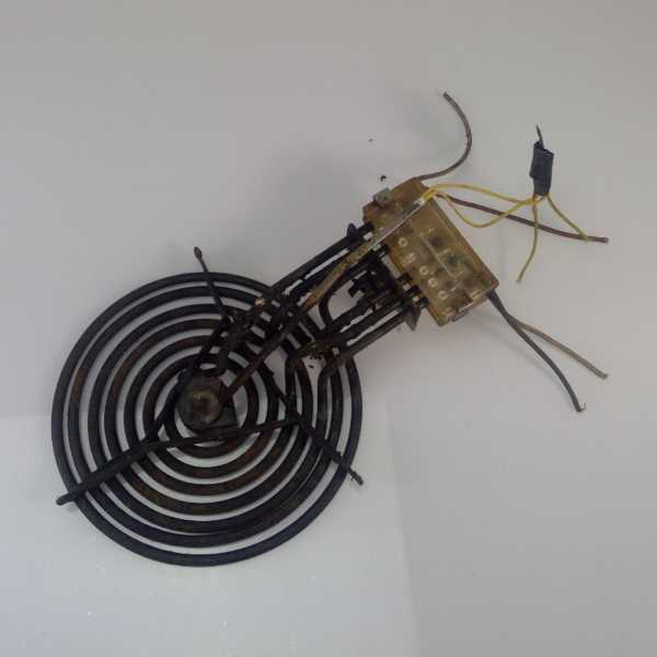 Vintage GE General Electric P7 RANGE OVEN 7 1/2" Sensi-Burner Asm