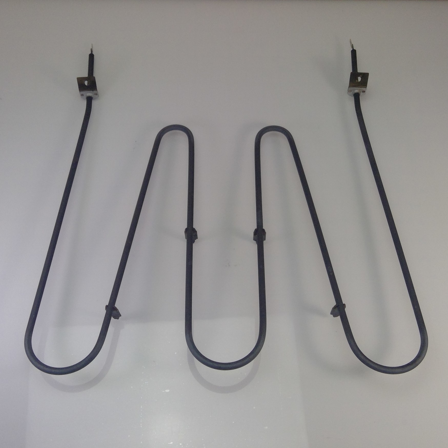 KENMORE Stove OVEN BAKE ELEMENT 316202200 832940 AP2126365 PS439617