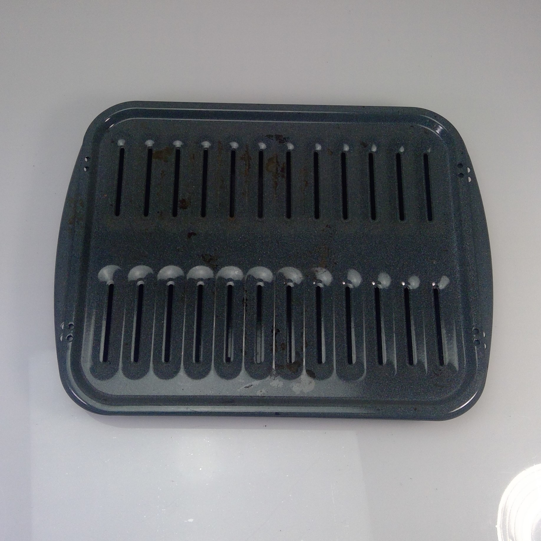 WHIRLPOOL Gas Range BROILER PAN WP3196076 WP3195996 Lorain Furniture