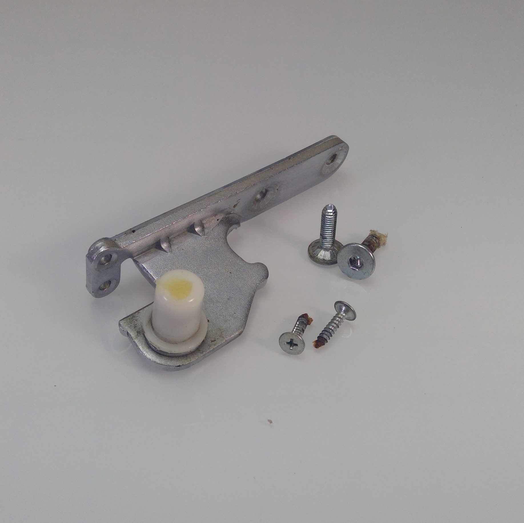 SAMSUNG Refrigerator LOWER DOOR HINGE Asm (Left) DA9704876B 2049328