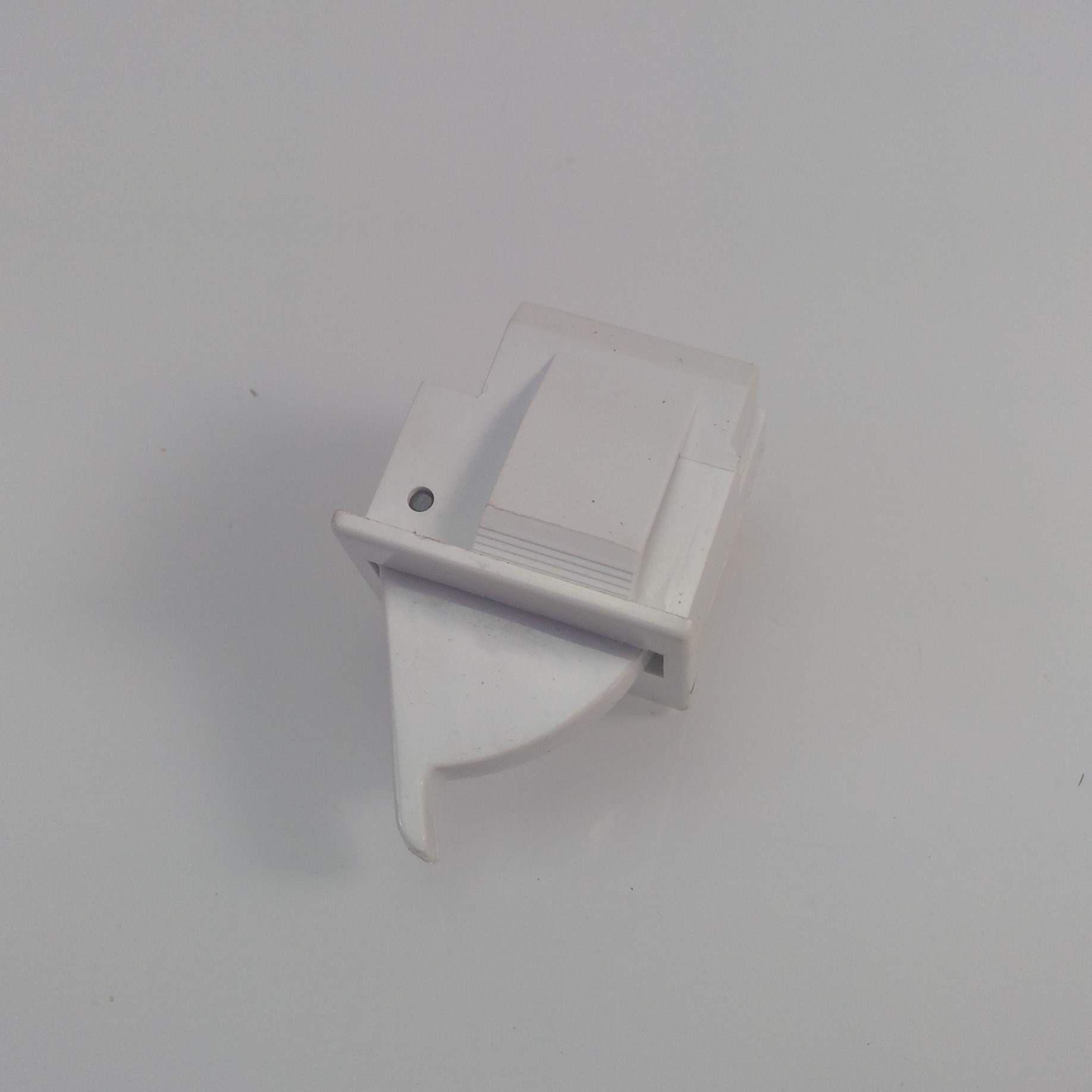 AMANA Refrigerator DOOR SWITCH WPC3680310 C3680310 AP6014581 PS11747823