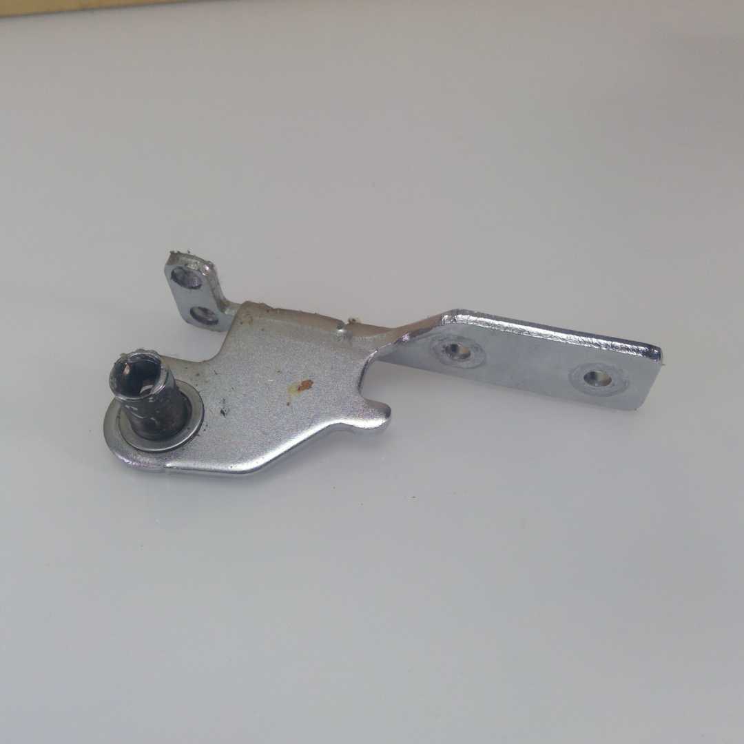 LG Refrigerator DOOR HINGE (Bottom Left) AEH71135340 AEH71135372