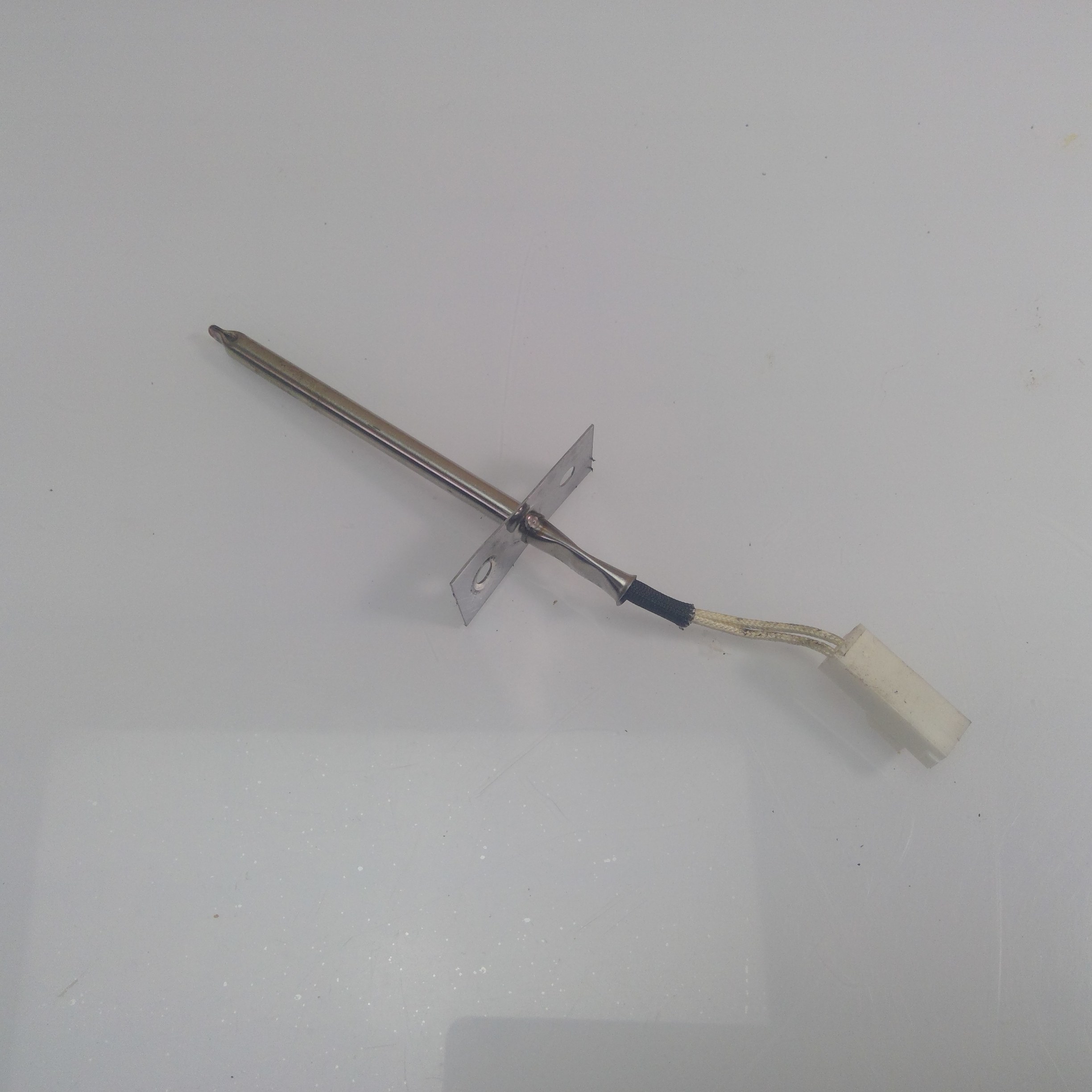 FRIGIDAIRE Stove TEMPERATURE SENSOR 316233903 316217008 AP6888260 Lorain Furniture