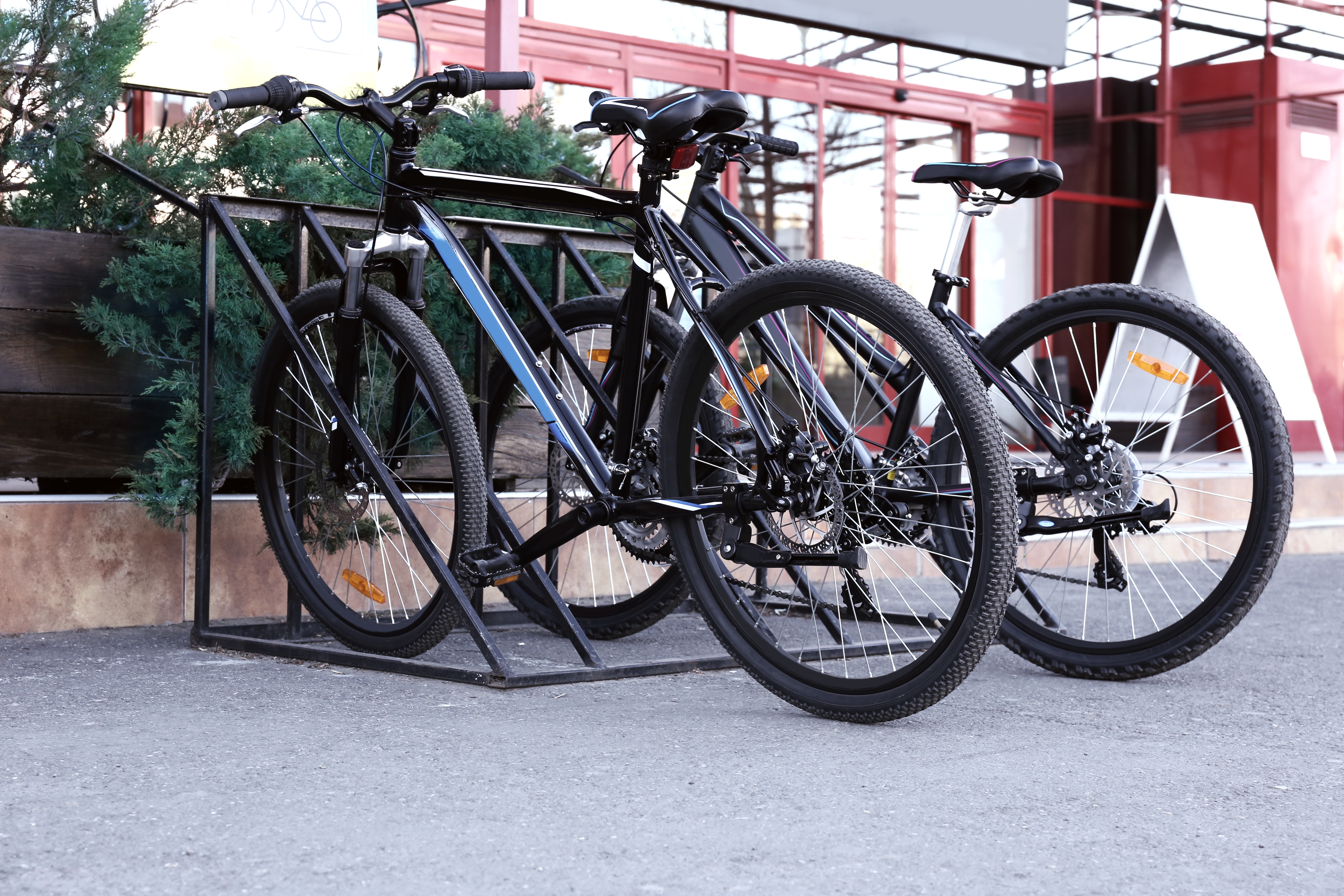 storing bike outside under cover