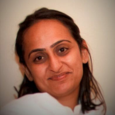 Vidhi-Desai-400x480