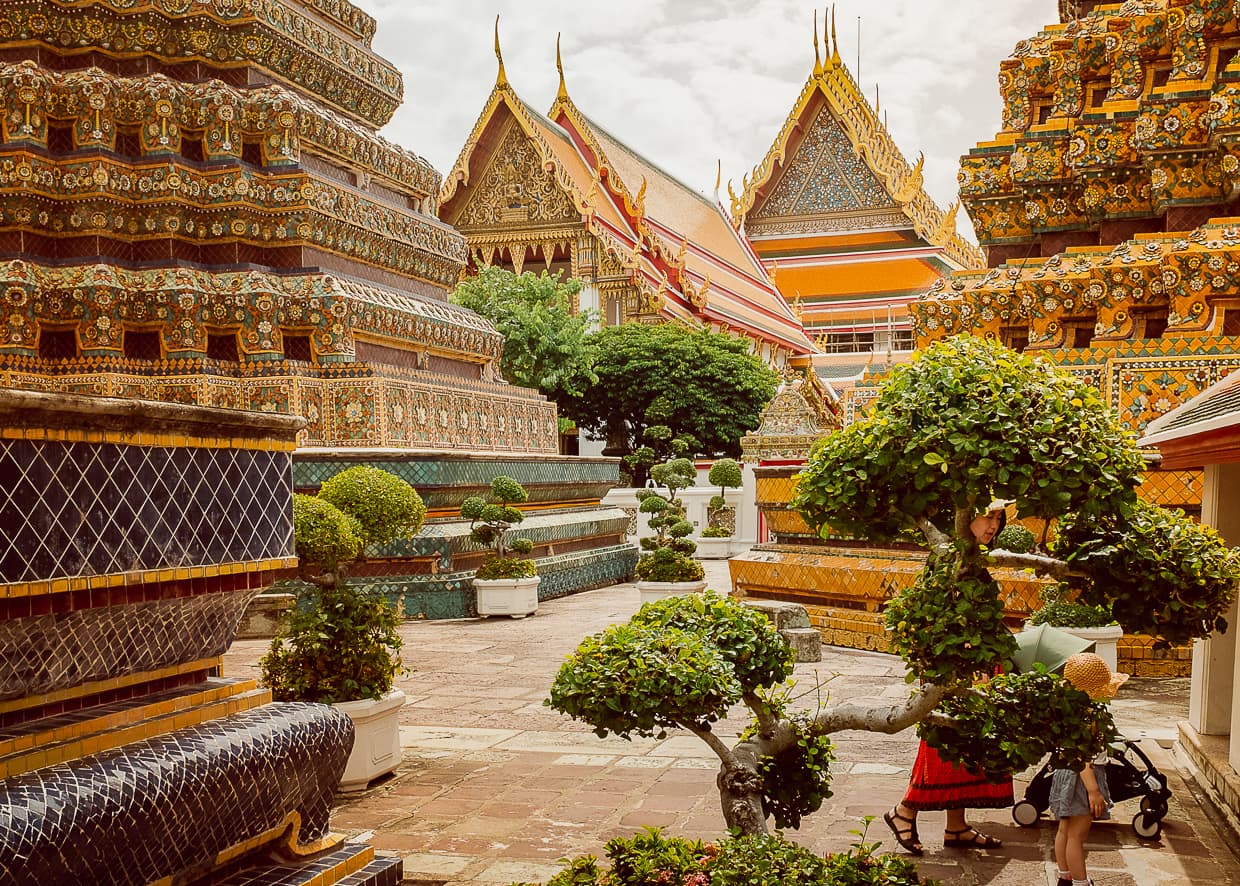 visit wat pho bangkok