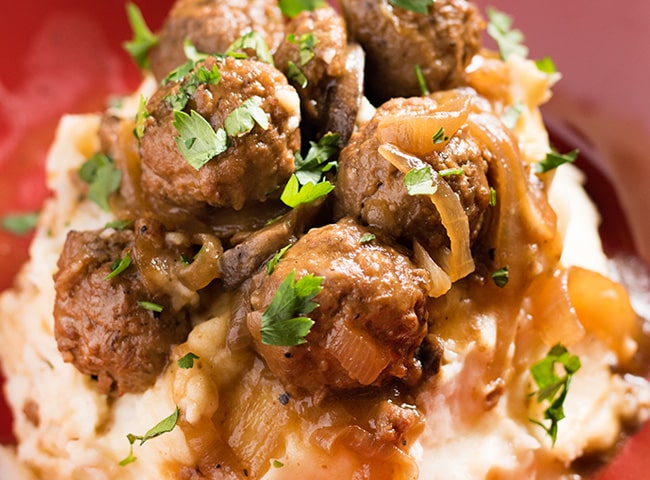 Slow Cooker Meatballs And Gravy The Salty Marshmallow