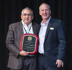 Robert DeAngelis (l) with Bart Bettiga at the Total Solutions Plus award ceremony.