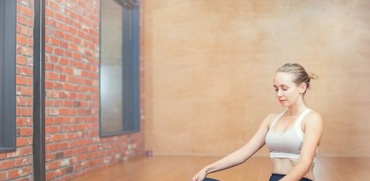 Top 10 Yoga Studio WordPress Themes Great wordpress themes for a website speciic for yoga studios