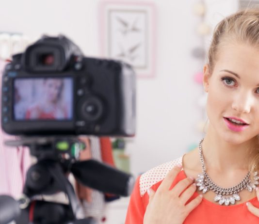 How to Start a Fashion Blog and Make Money: 10 Step Plan how to start a profitable fashion blog & vlog