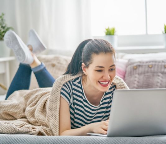 SmarterQueue vs Tailwind for Pinterest What's the best Pinteret Scheduler: Tailwind or SmarterQueue?