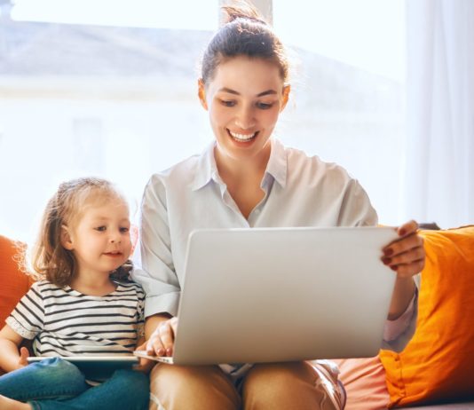 How to Grow Your Mom Blog: 10 Tips to Increase Traffic How to grow your mom blog & get more traffic