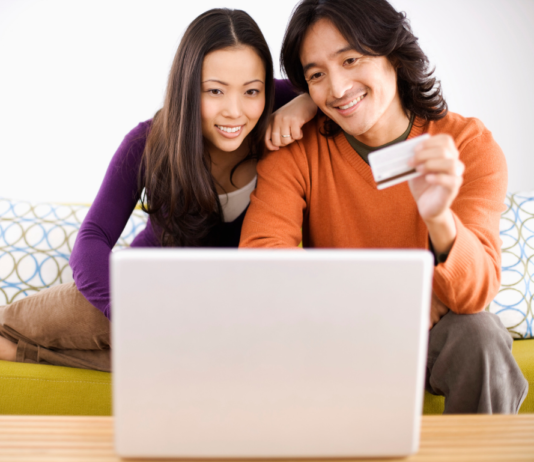 3dcart vs Shopify: Ecommerce Solution Side by Side Comparison Shopify versus 3dcar comparison: which is the best ecommerce solution?