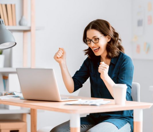 7 Reasons Why Constant Contact Helps You Grow Your Online Sales How to use Constant Contact to increase your company's sales