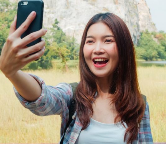 Is Live Streaming Worth It? 5 Reasons Why Why live streaming is worth it & how to get good at it quickly