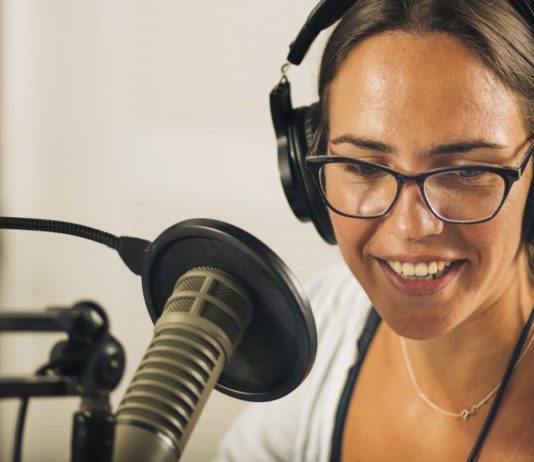 How to Make Money Off Your Podcast: 7 Great Ways How you can make money for a side hustle or a business with your podcast