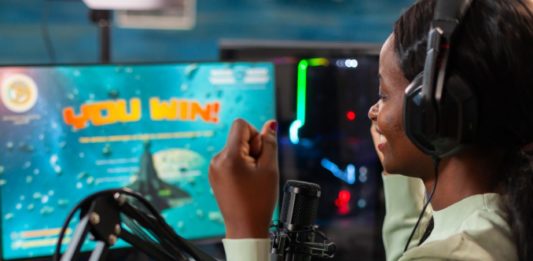 Top 50 Best Microphone for YouTube Gaming Commentary Our list of the Best Microphones for YouTube Gaming Commentary