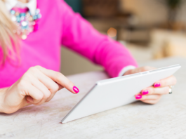 Top 20 Best Feminine Shopify Themes Best shopify themes for e-commerce businesses targeting women