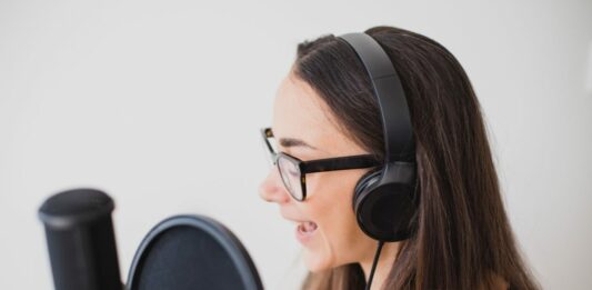 How to Make a Movie Review Podcast Find out what you need to get started making your own movie review podcast