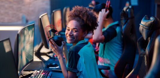 How to Start a Shopify Game Store Check out what made our list of the best gaming store themes for a shopify e-commerce website